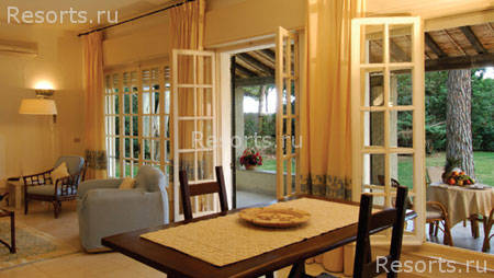 Is Morus Relais 8